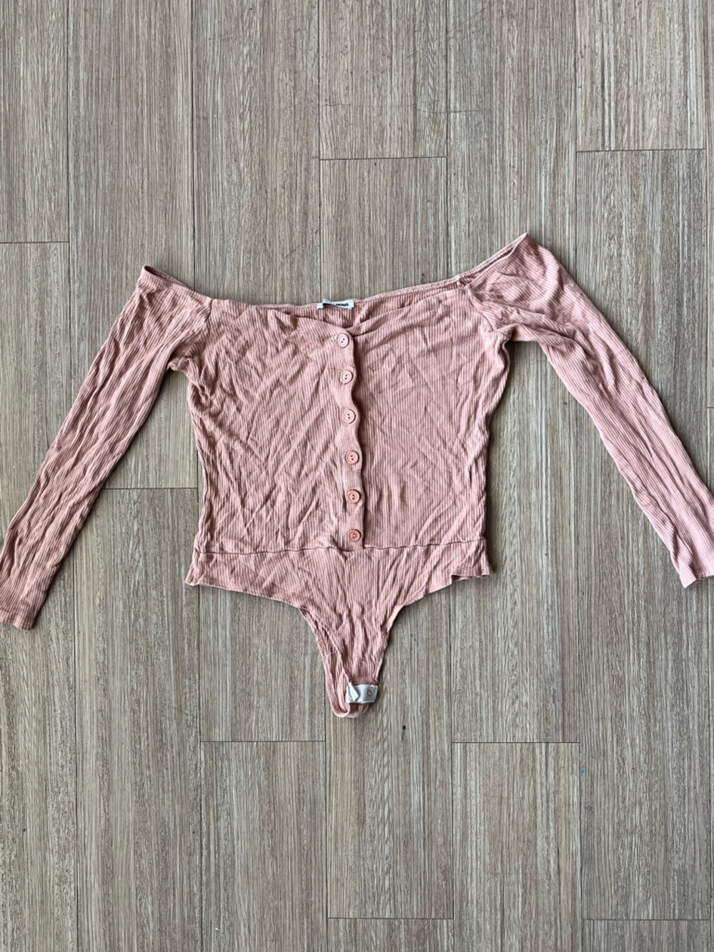Fashion Nova Dusty Rose Ribbed Long-Sleeve Crop Top
